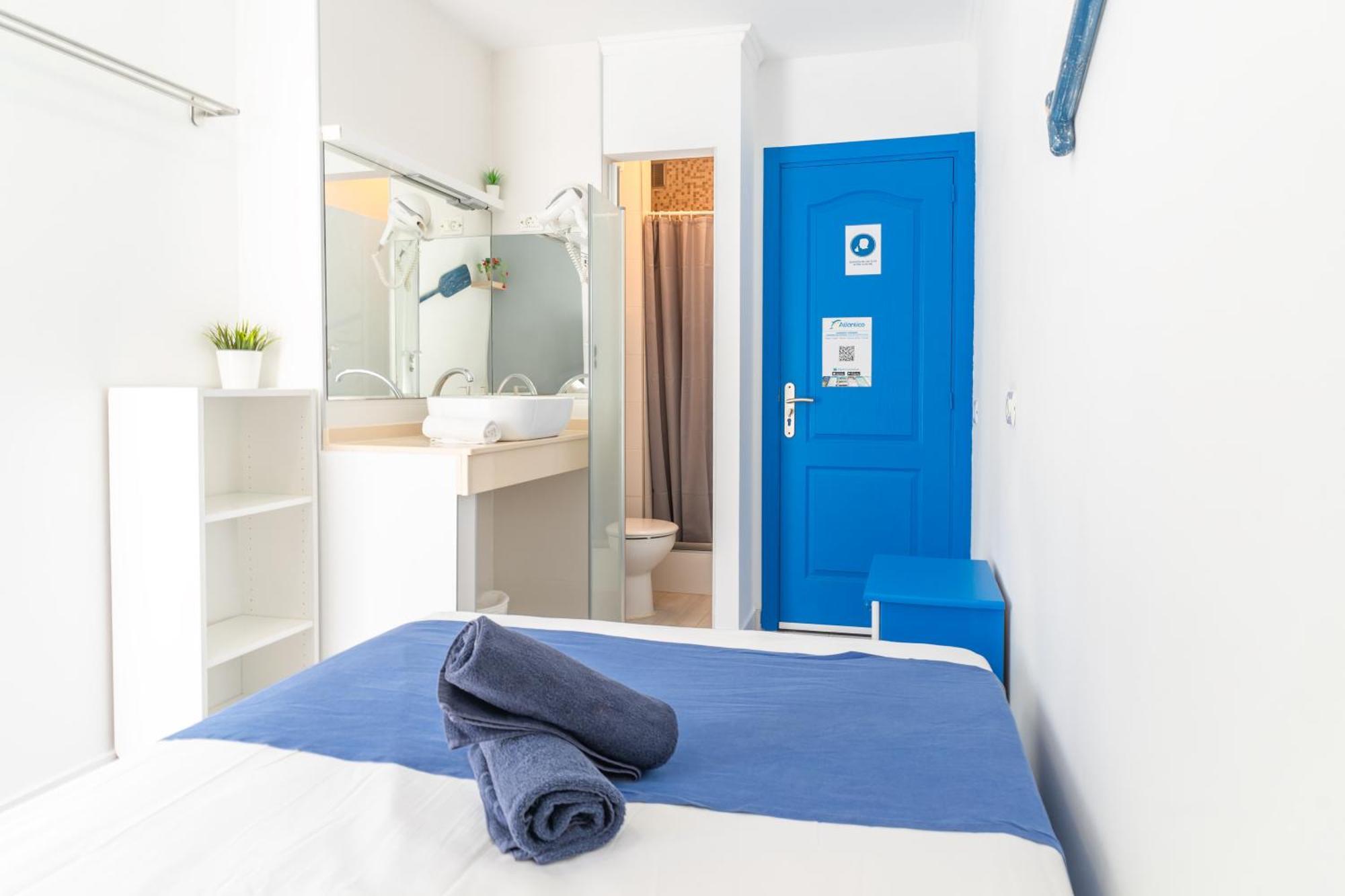 Hostel Neon Tenerife Guaza المظهر الخارجي الصورة